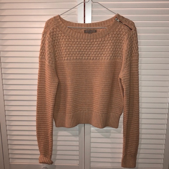 Banana Republic Sweaters - Banana Republic Sweater Medium